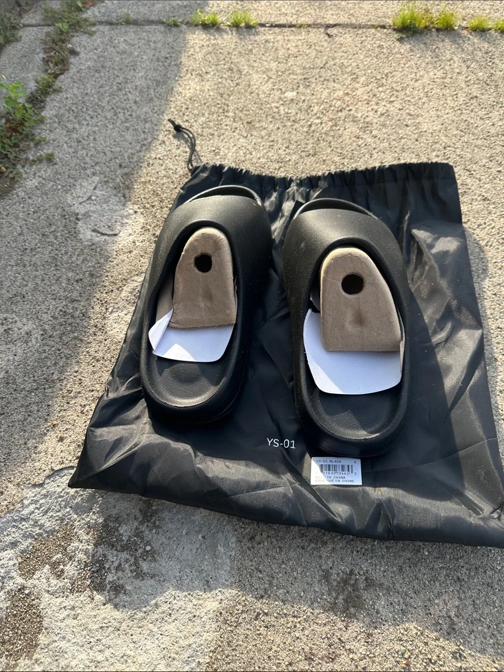 Black Slide Sandals - Minimal Open Toe Slides these are a woman’s 8 new - Picture 4 of 4